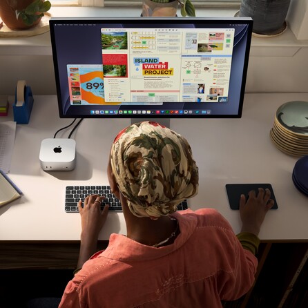 Sie sehen ein Bild von Mac mini: Apple M6 Chip mit 12‑Core CPU und 12‑Core GPU, 256 GB SSD - Silber, Produktbild: 07 Mac mini: Apple M6 Chip mit 12‑Core CPU und 12‑Core GPU, 256 GB SSD - Silber, A-Nr.: MHQK4ZD/A - 07